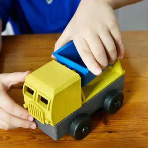 Luke's Toy Factory Tipper Truck – 4-Piece Puzzle by Luke's Toy Factory – product image 4