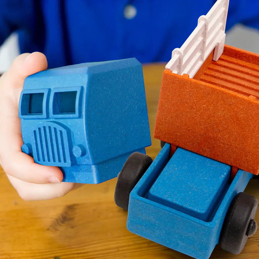 Luke's Toy Factory Stake & Tipper Truck Set – 2 Pack by Luke's Toy Factory – product image 7