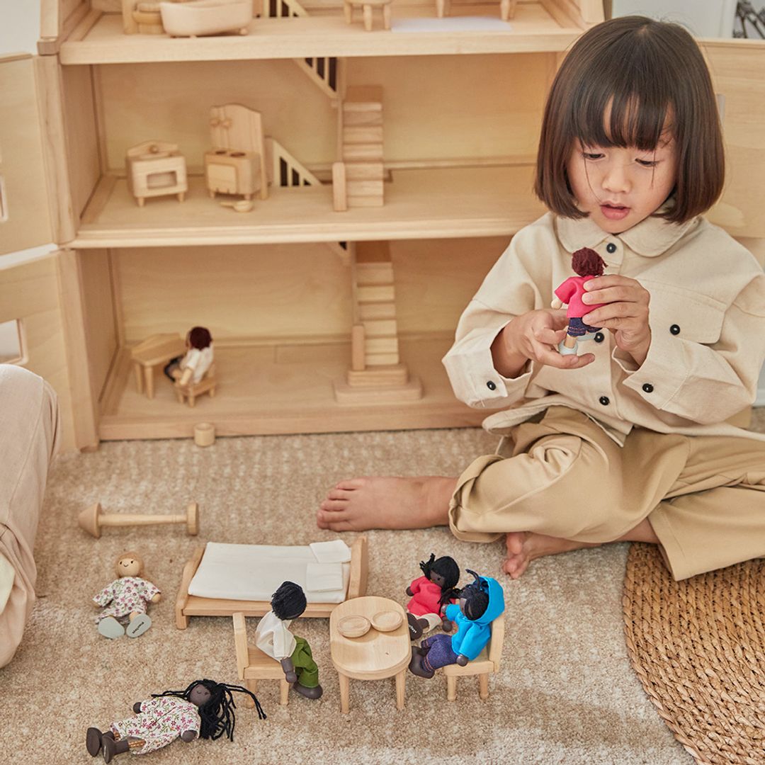 PlanToys Victorian Dollhouse Furniture Set