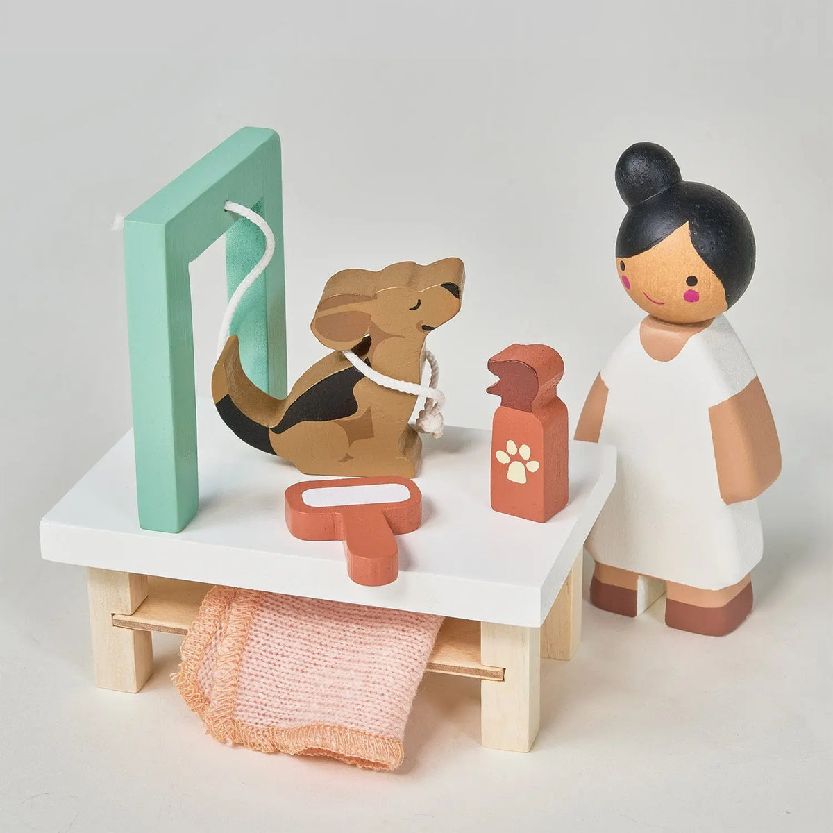Tender Leaf Waggy Tails Wooden Dog Salon Play Set