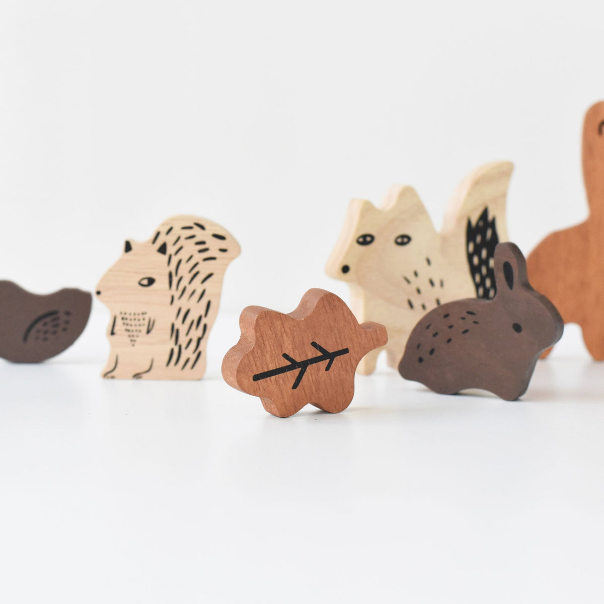 Wooden Tray Puzzle - Woodland Animals - The Baby Penguin