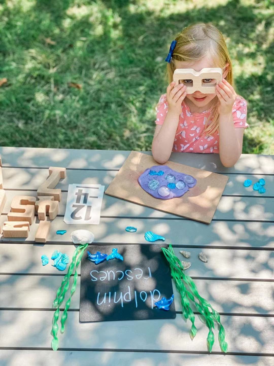Green Elephant 32-Piece Wooden Number Blocks with Tray – product view