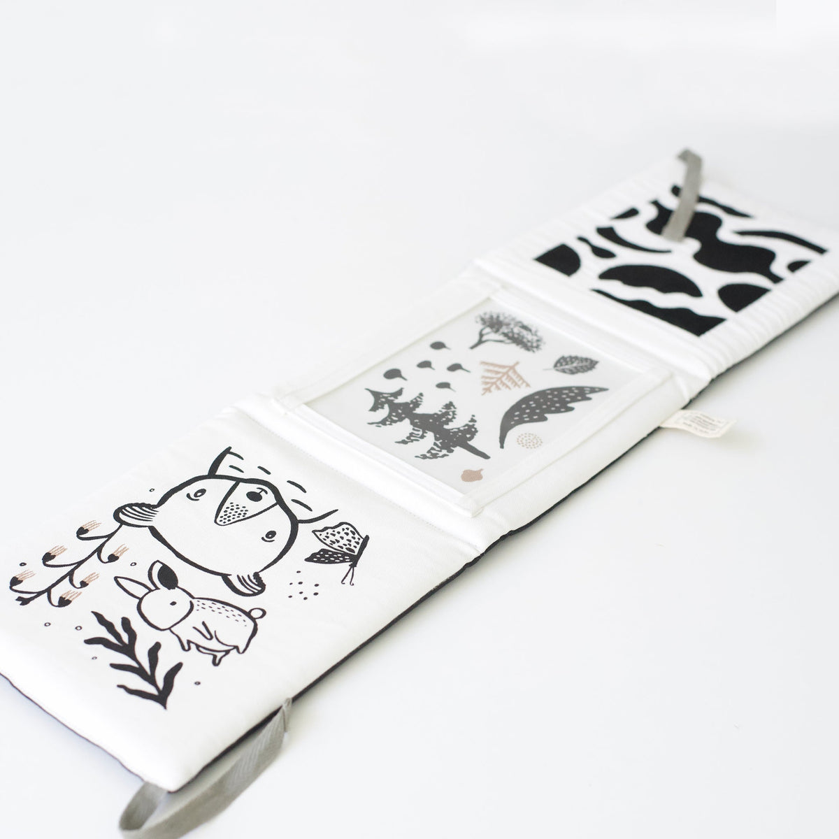 Baby Tummy Time Gallery with Mirror - The Baby Penguin