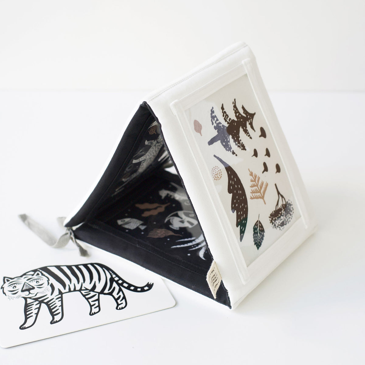 Baby Tummy Time Gallery with Mirror - The Baby Penguin