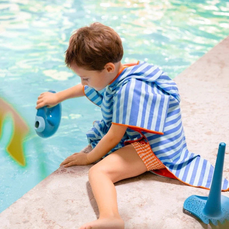 Beach Poncho – Quick-Drying Microfiber Kids Towel - The Baby Penguin