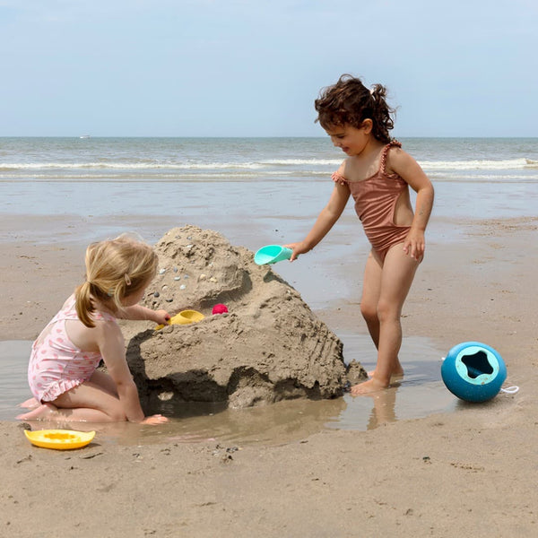 Beach Set – Mini Ballo, Cuppi & Heart Shaper - The Baby Penguin