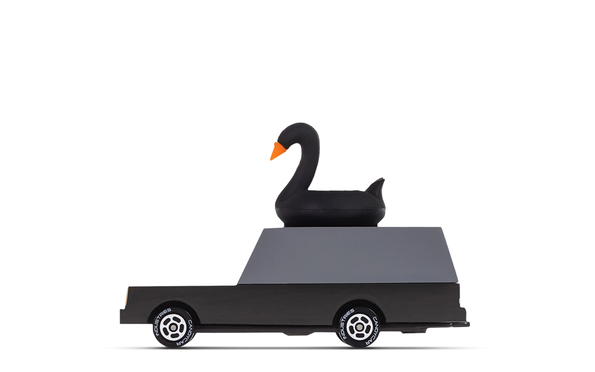 Black Swan Wagon | Cars | The Baby Penguin