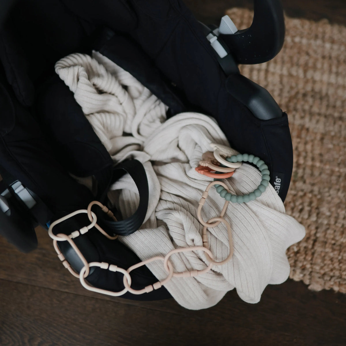 Chain Link Rings | toys | The Baby Penguin