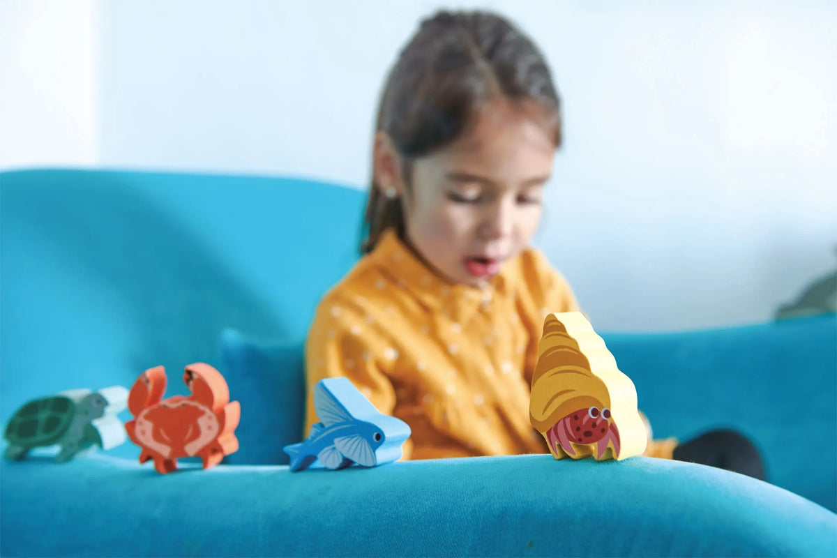 Tender Leaf Coastal Creatures Wooden Animals with Shelf