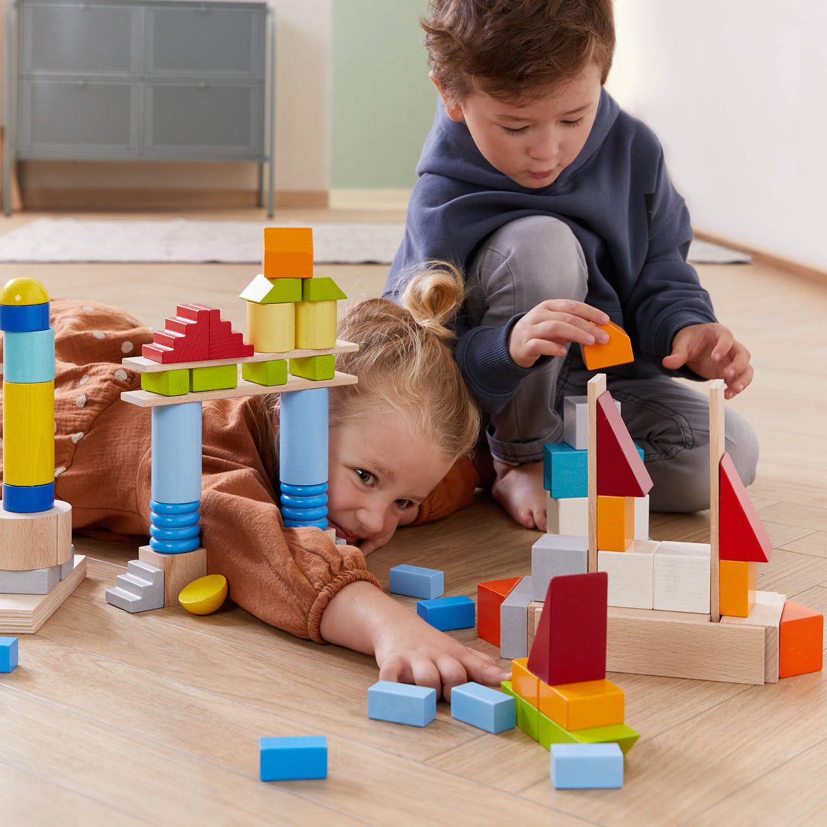 Colored Wooden Building Blocks - 85 Piece Set - The Baby Penguin