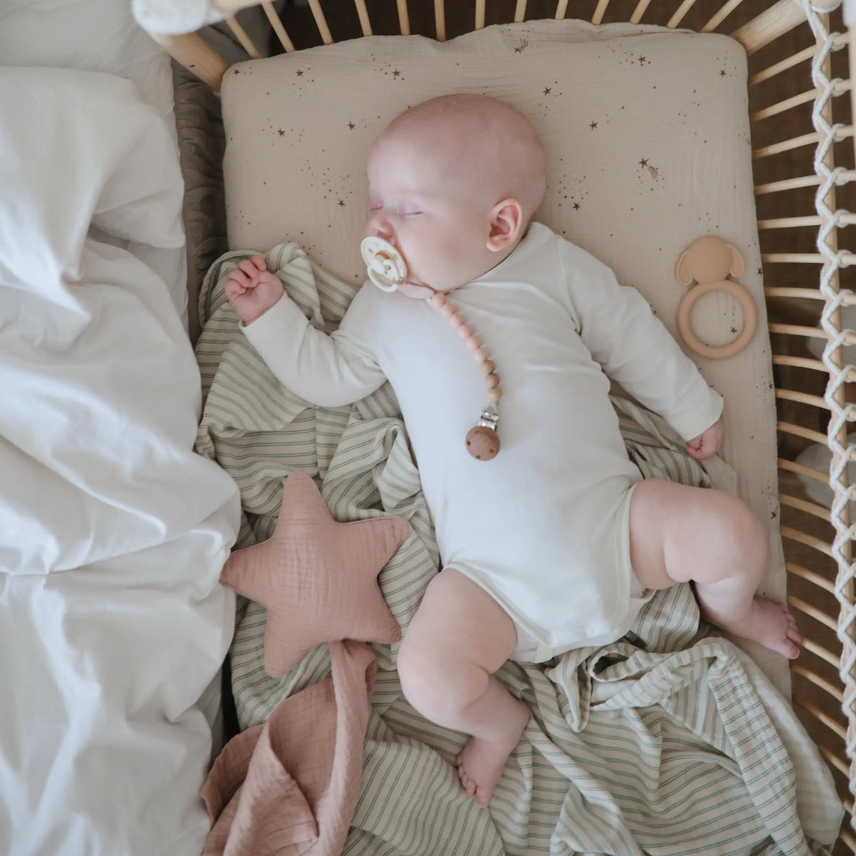 Extra Soft Muslin Crib Sheet | crib sheets | The Baby Penguin