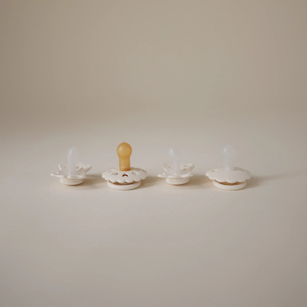 FRIGG Baby's First Pacifier Floral Heart (Cream) 4-Pack | FRIGG PACIFIERS | The Baby Penguin