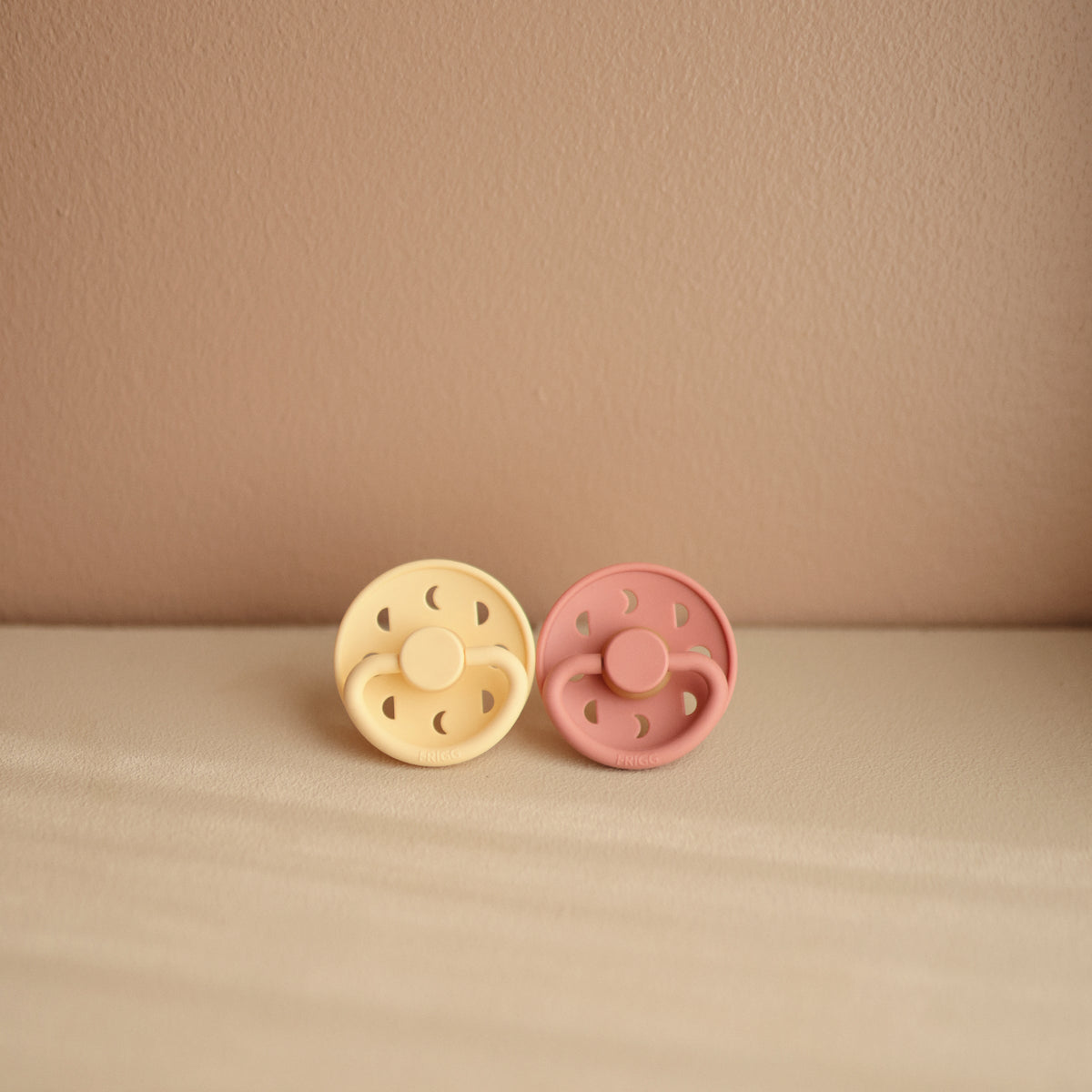 FRIGG Moon Silicone Pacifier 2-Pack - The Baby Penguin