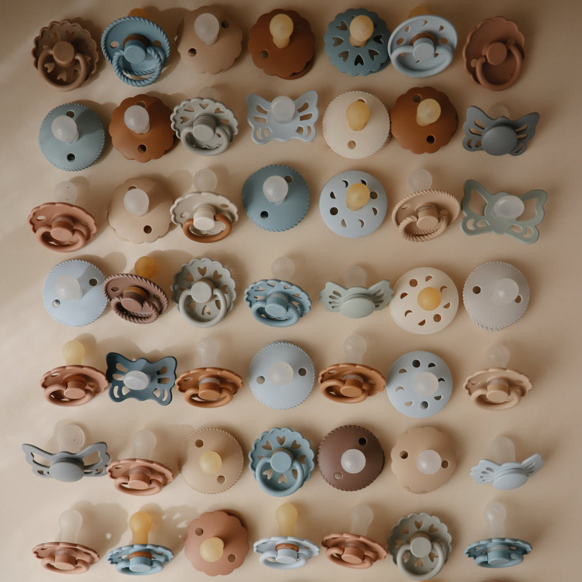 FRIGG Moon Silicone Pacifier 2-Pack - The Baby Penguin