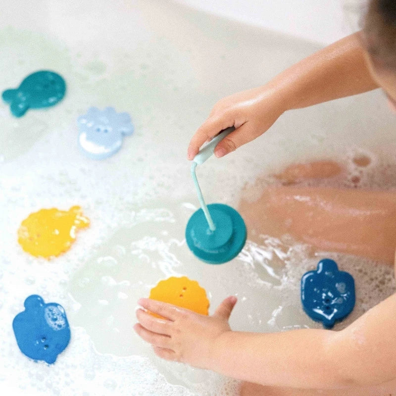 Fishing Deepsea – Floating Bath Fishing Game for Toddlers - The Baby Penguin