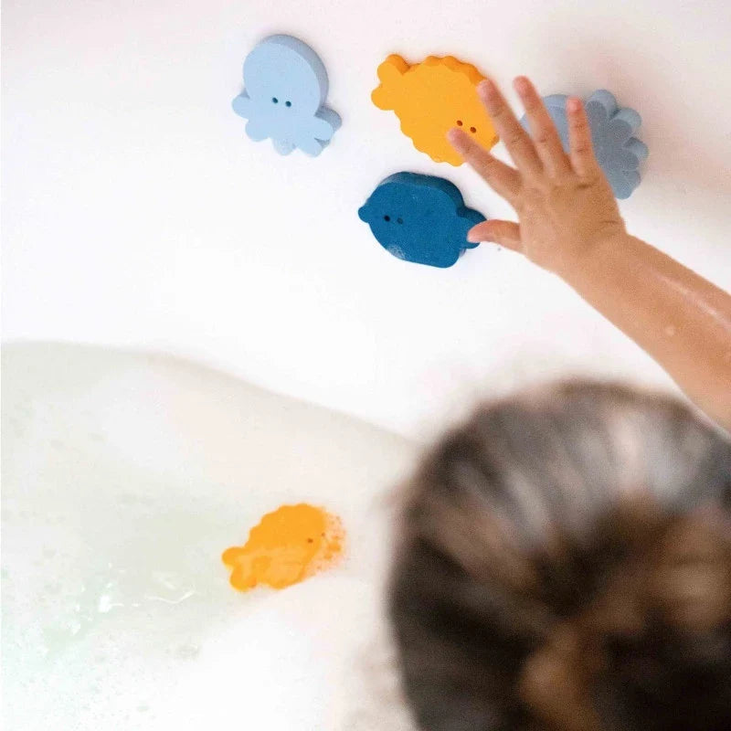 Fishing Deepsea – Floating Bath Fishing Game for Toddlers - The Baby Penguin