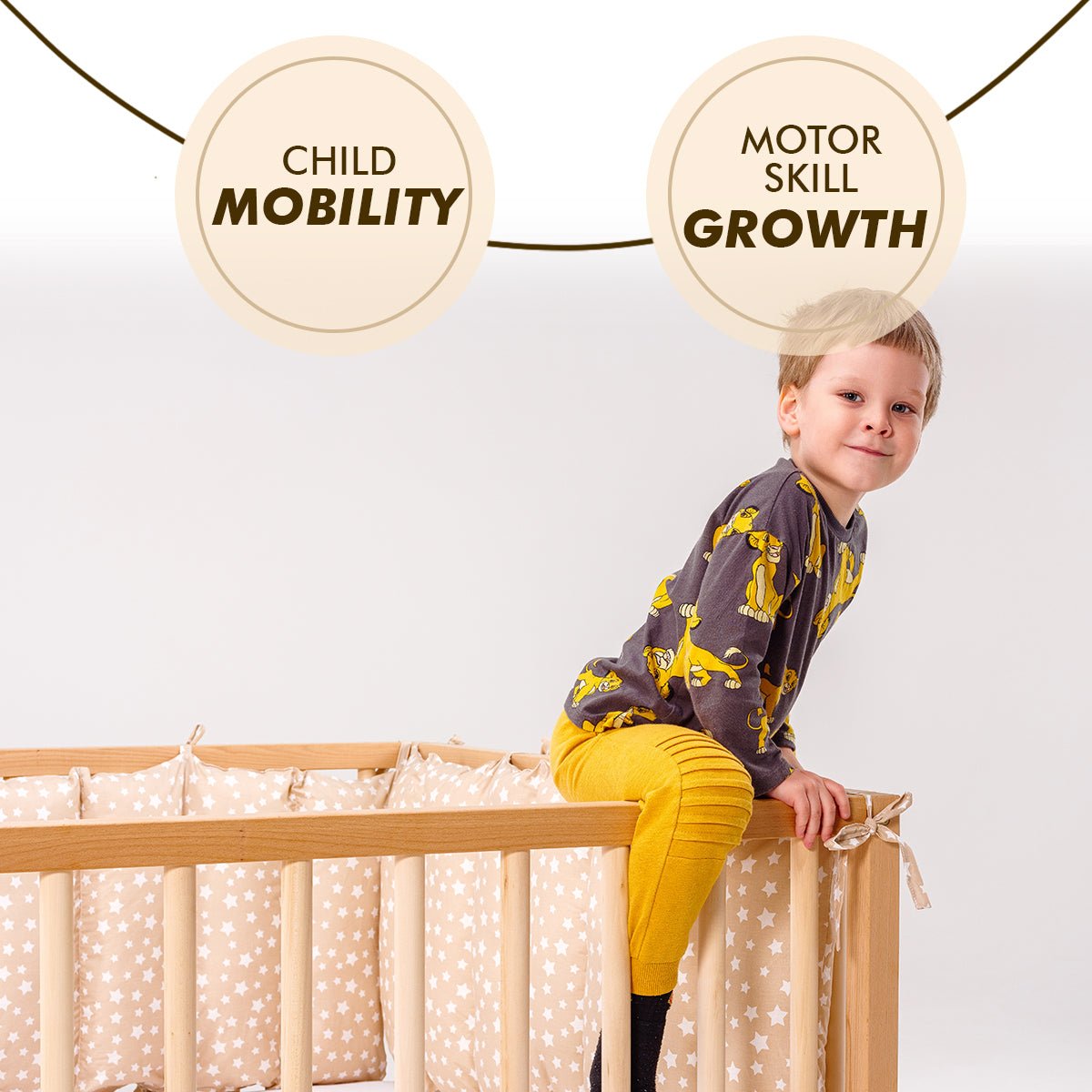 Twin Montessori Floor Bed Frame for Toddlers with Fence - The Baby Penguin
