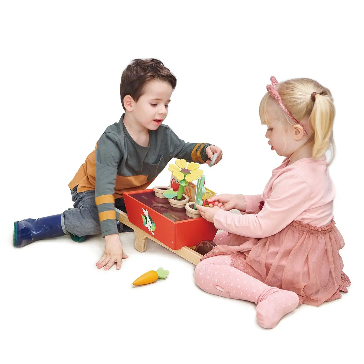 Tender Leaf Garden Wheelbarrow Wooden Play Set
