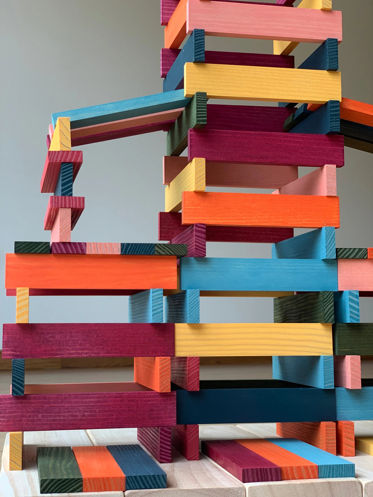 KAPLA Octocolor 100 Colored Wooden Planks Case