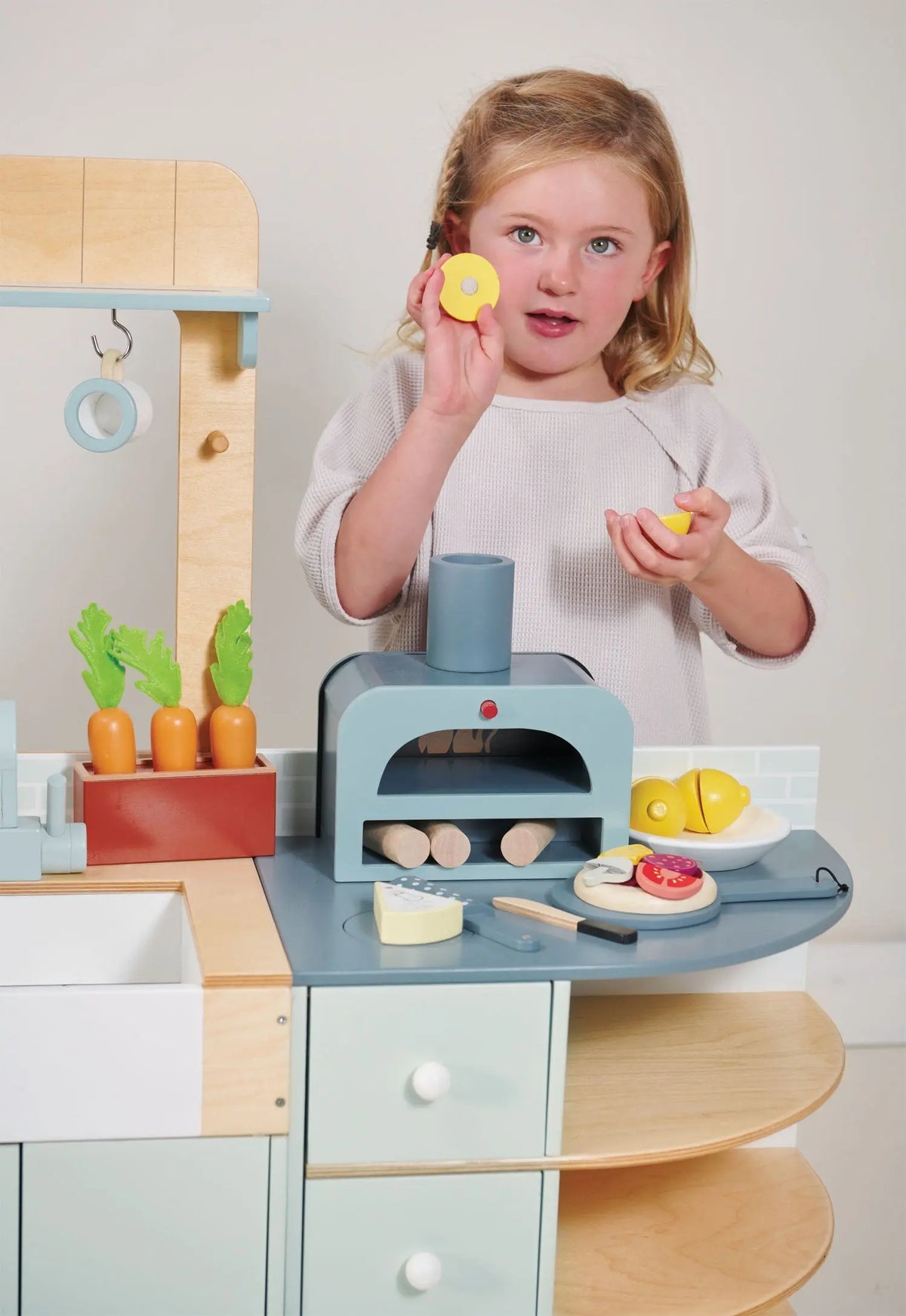 Tender Leaf La Fiamma Grand Wooden Play Kitchen