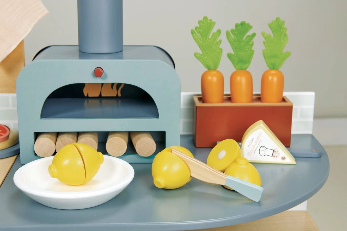 Tender Leaf La Fiamma Grand Wooden Play Kitchen