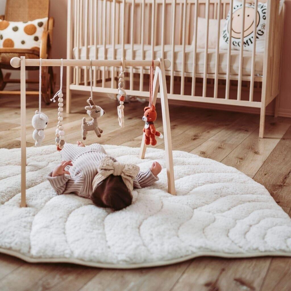 Leaf Shaped Sherpa & Cotton Baby Playmat - Pearl - The Baby Penguin
