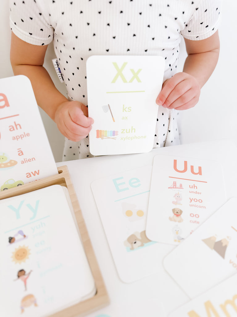 Letter Sounds Phonics Flashcards - The Baby Penguin