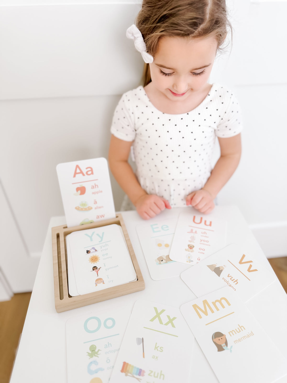 Letter Sounds Phonics Flashcards - The Baby Penguin