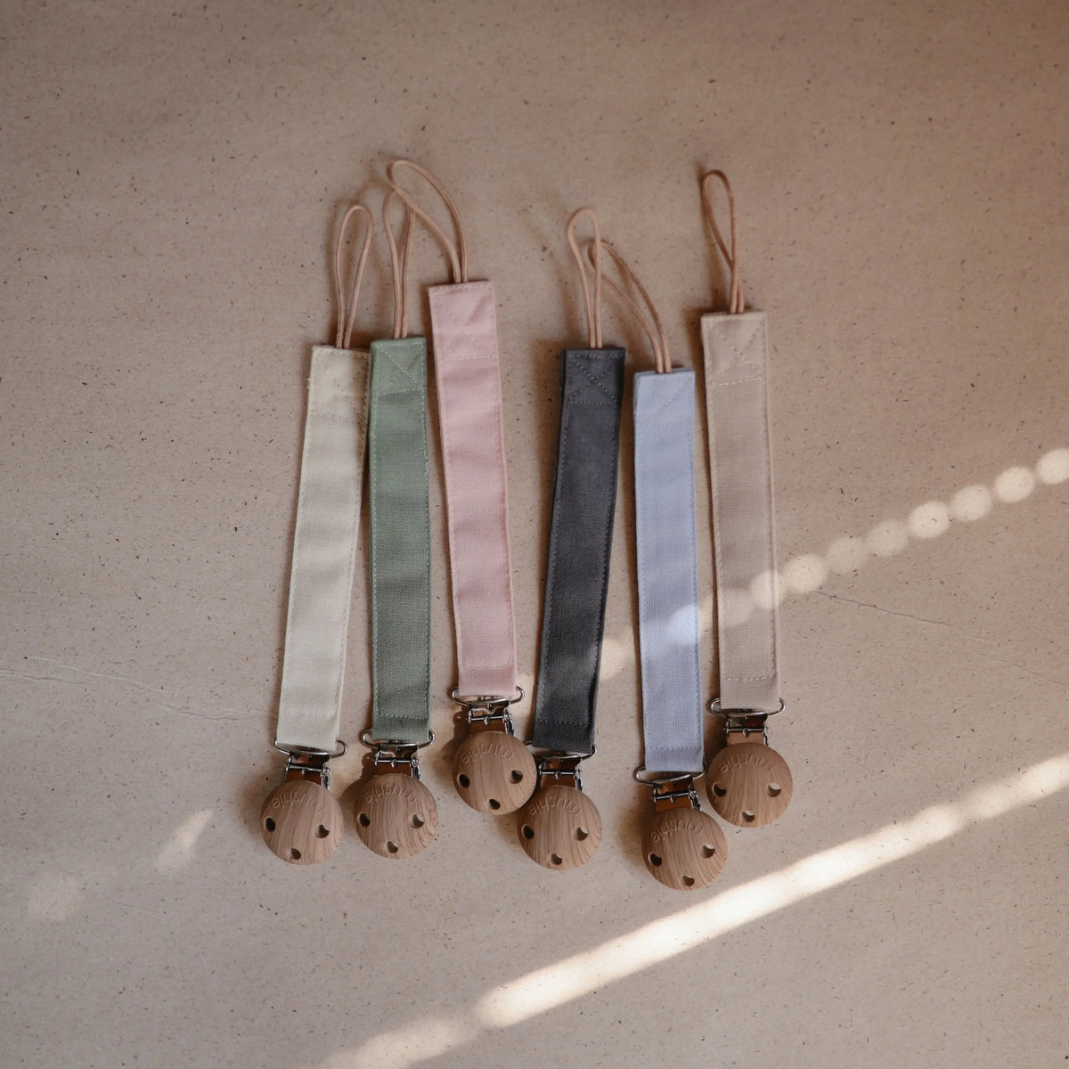 Linen Pacifier Clip 2-Pack | Pacifier Clip | The Baby Penguin