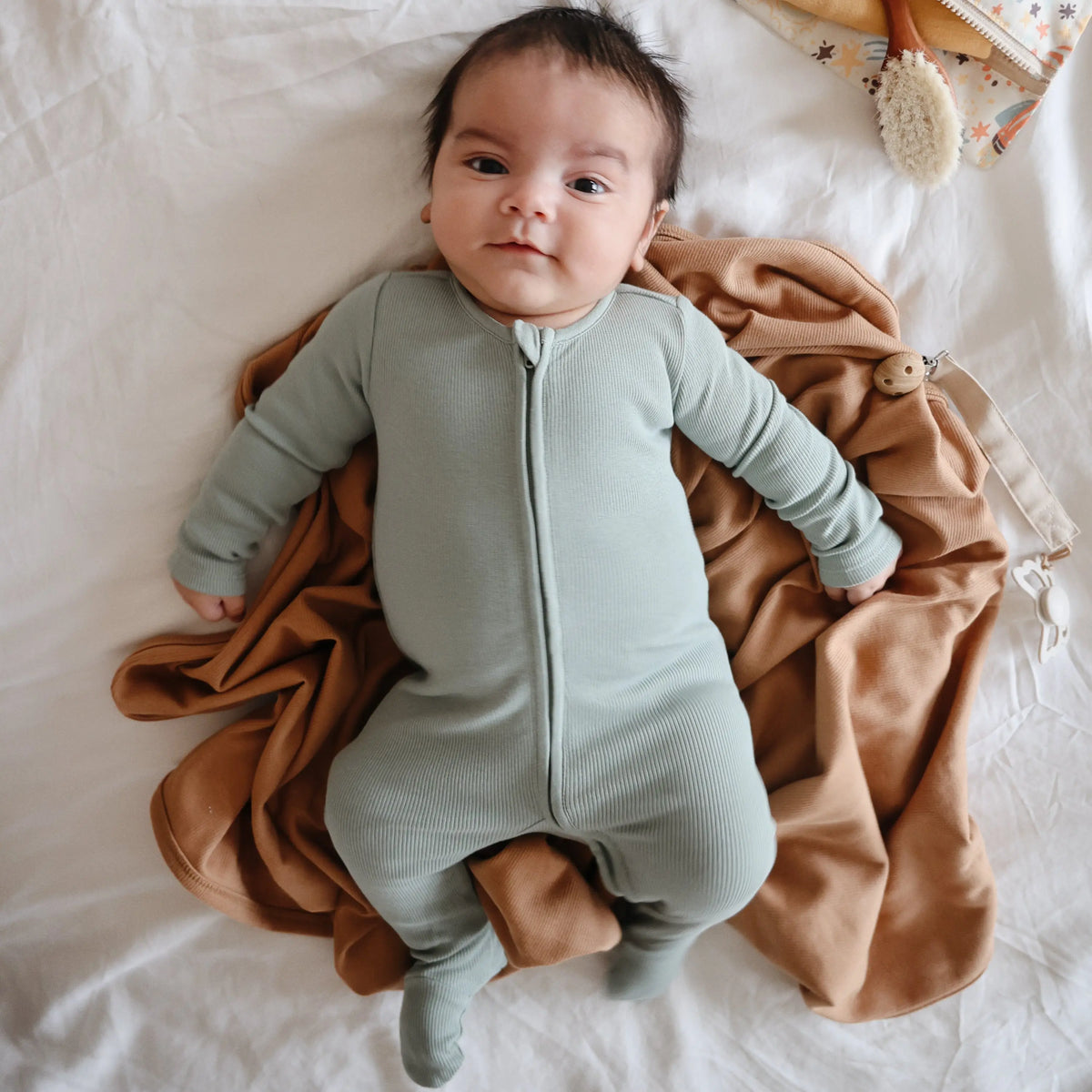 Linen Pacifier Clip 2-Pack | Pacifier Clip | The Baby Penguin