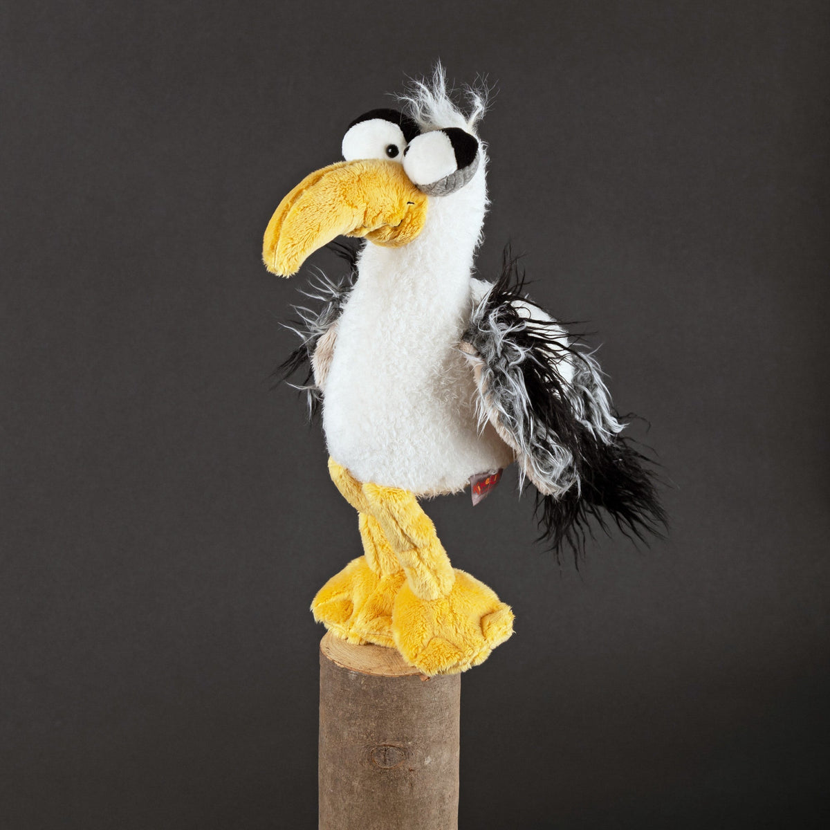 Loud in the Cloud | KiKeRiKi | The Baby Penguin