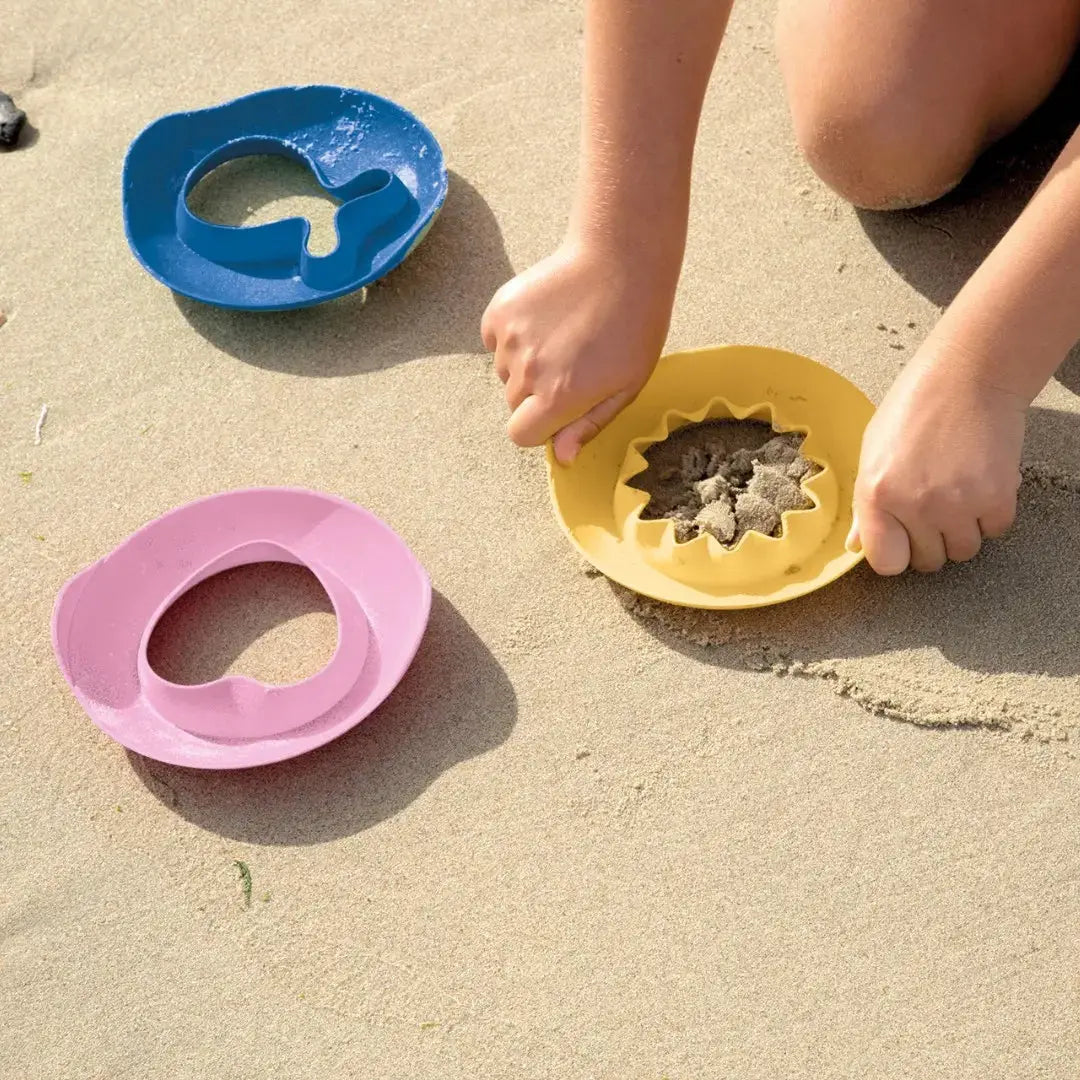 Magic Shapers – Ergonomic Kids Sand, Snow, and Bubble Molds |  | The Baby Penguin