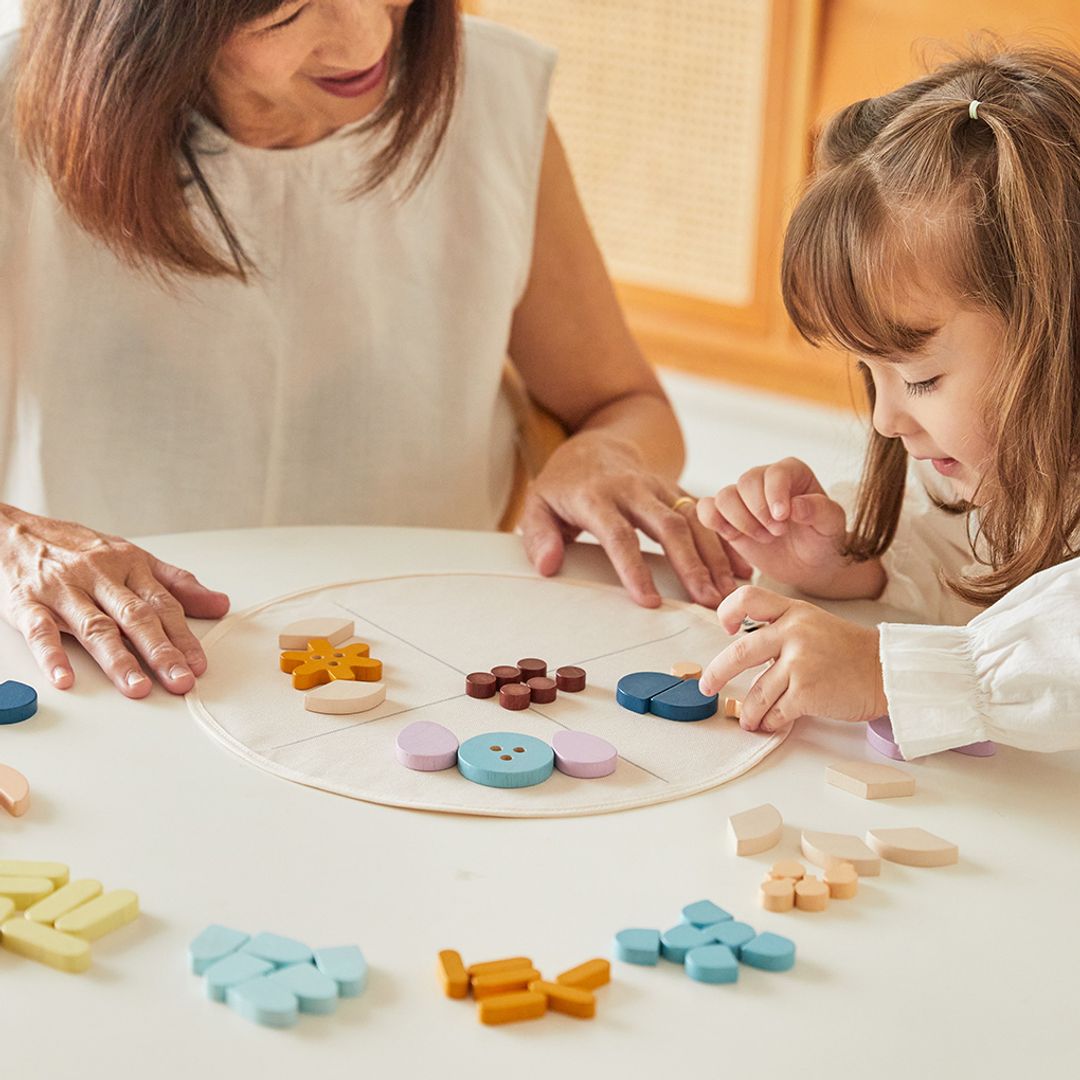 PlanToys Mandala Wooden Pattern Set, 60 Pieces