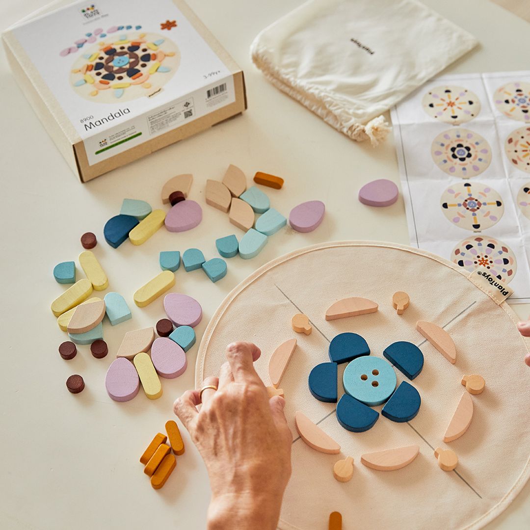 PlanToys Mandala Wooden Pattern Set, 60 Pieces
