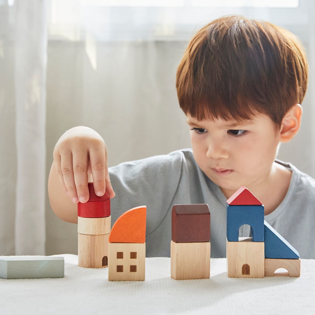 PlanToys Marina Wooden Building Blocks, 27 Pieces
