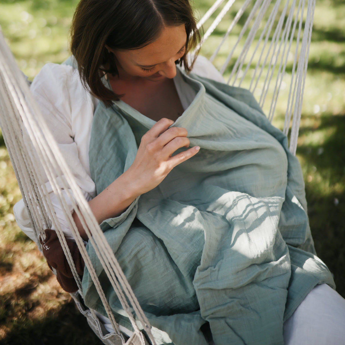 Muslin Nursing Cover - The Baby Penguin