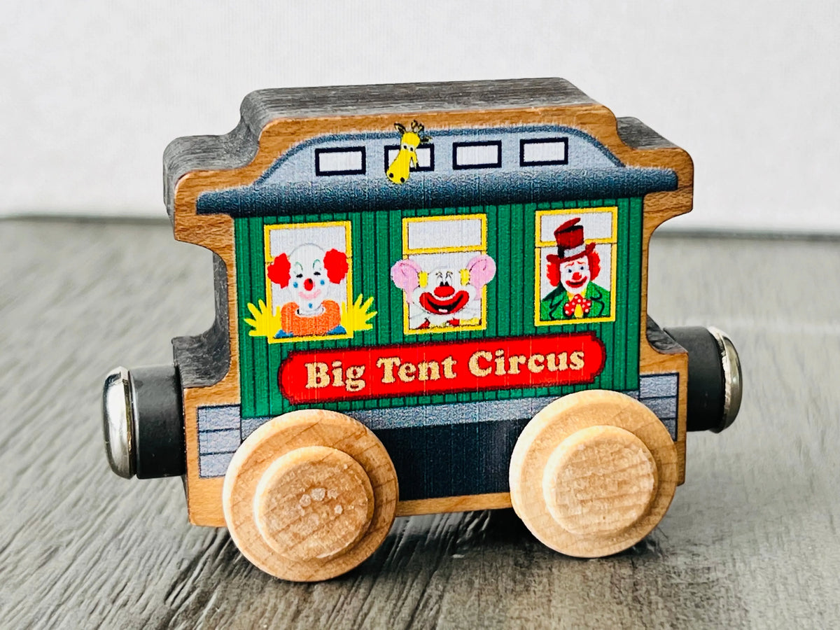 NameTrains circus wagon