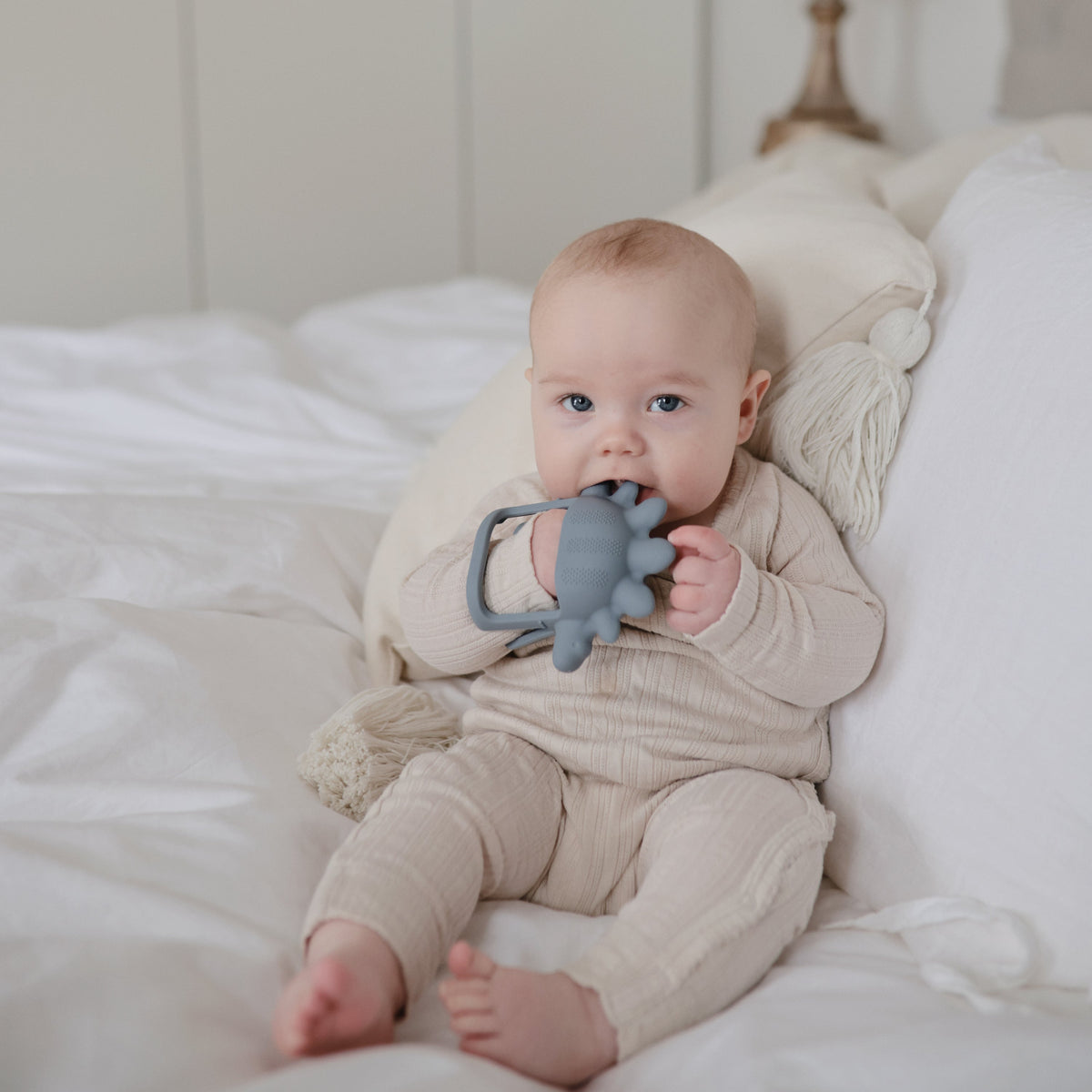 No-Drop Teether - The Baby Penguin