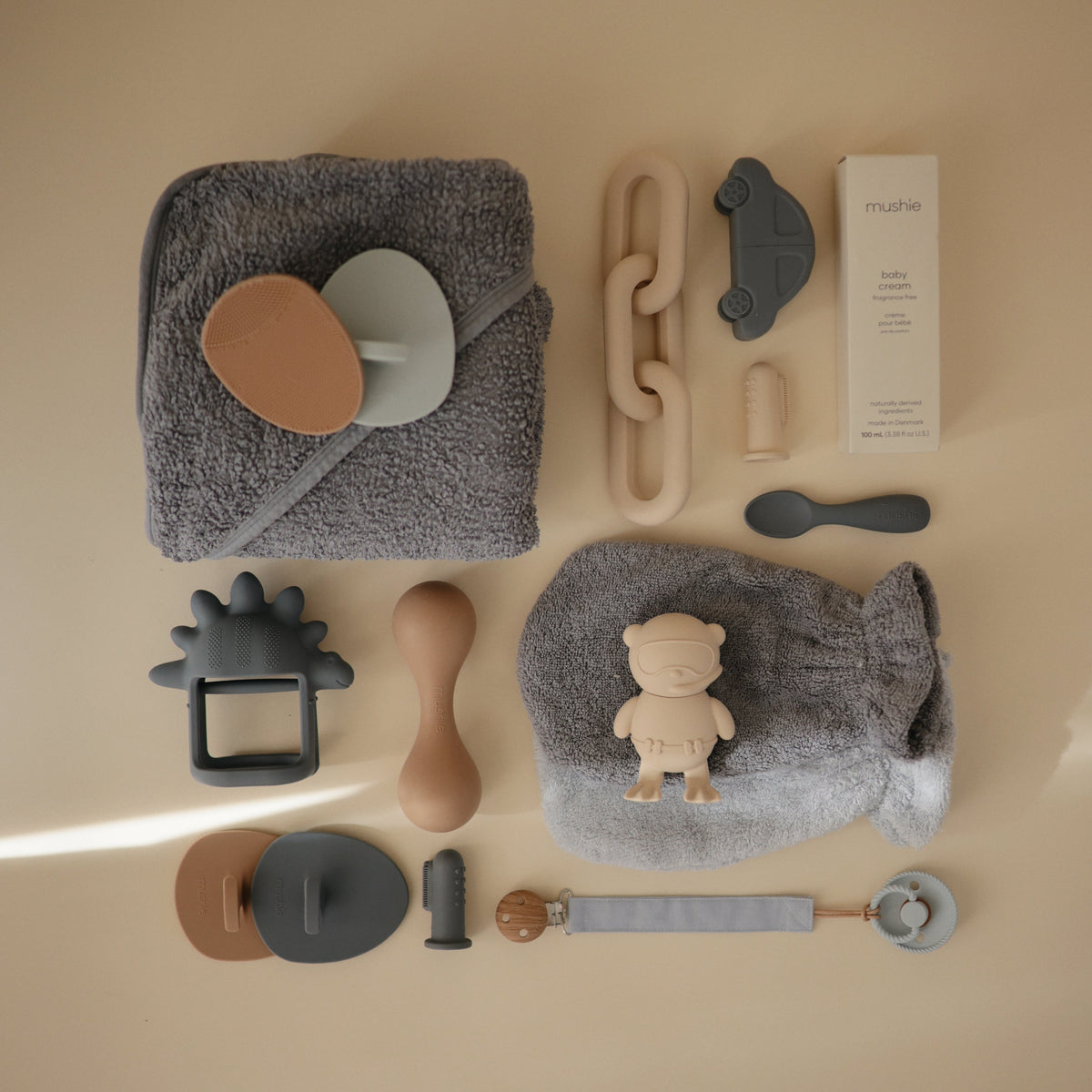 No-Drop Teether - The Baby Penguin