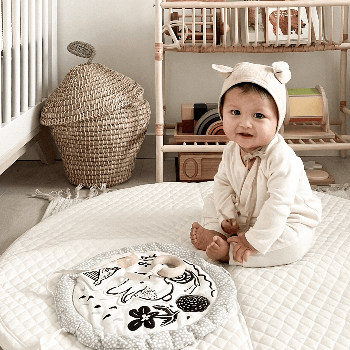 Organic Activity Pad - Meadow - The Baby Penguin