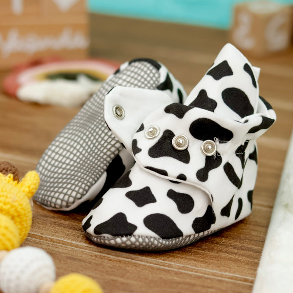 Organic Cotton Baby Booties, Non-Slip Sole, Cotton Newborn Booties Home Nursery Shoes, Cow Pattern - The Baby Penguin