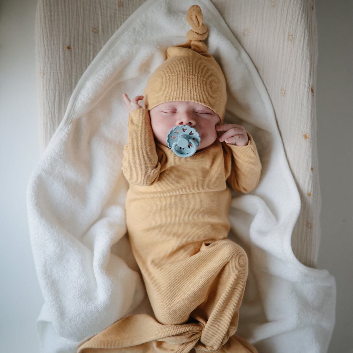 Organic Cotton Baby Hooded Towel - The Baby Penguin