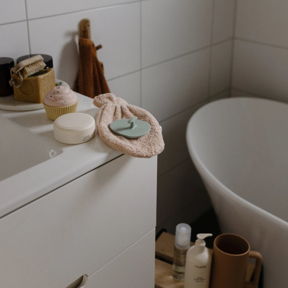 Organic Cotton Bath Mitt | Bath Mitt | The Baby Penguin