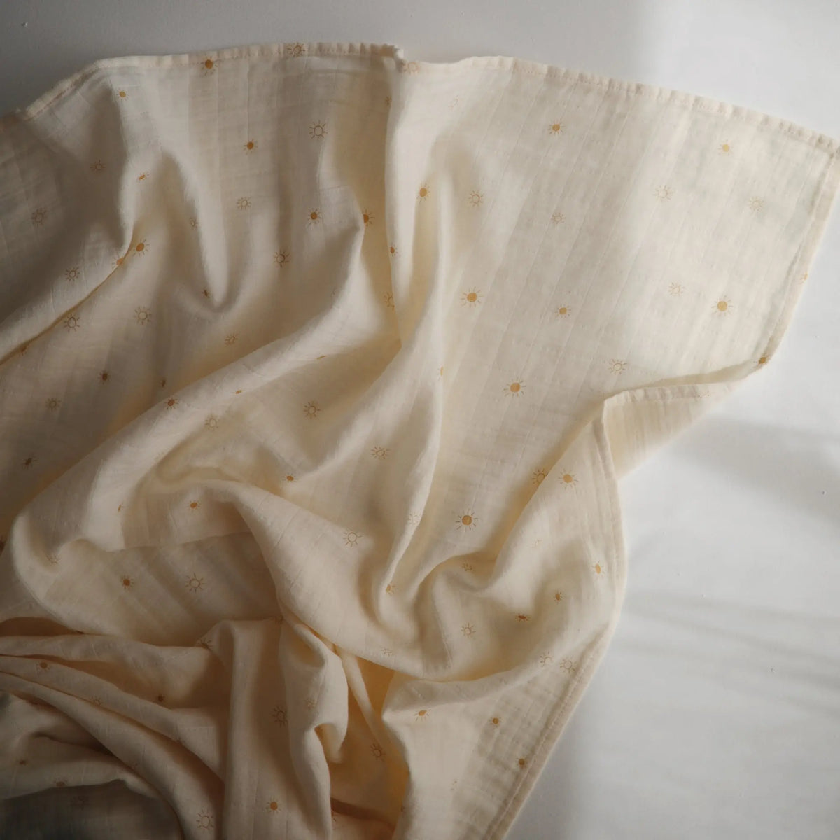 Organic Cotton Muslin Swaddle Blanket | Swaddle | The Baby Penguin