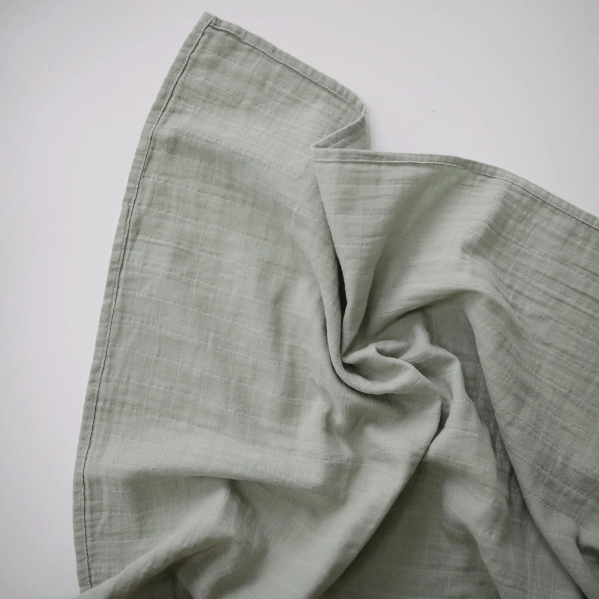 Organic Cotton Muslin Swaddle Blanket | Swaddle | The Baby Penguin