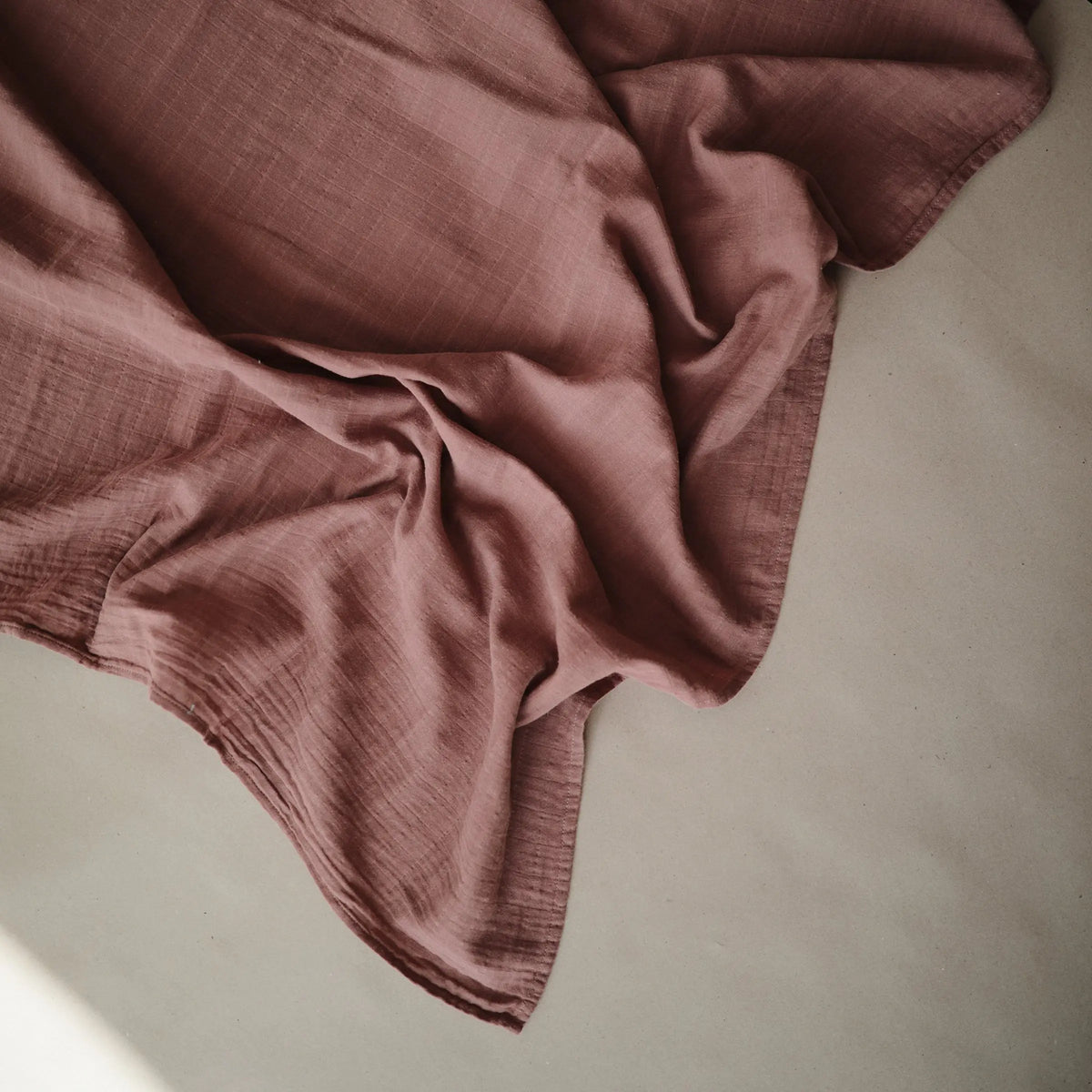 Organic Cotton Muslin Swaddle Blanket | Swaddle | The Baby Penguin