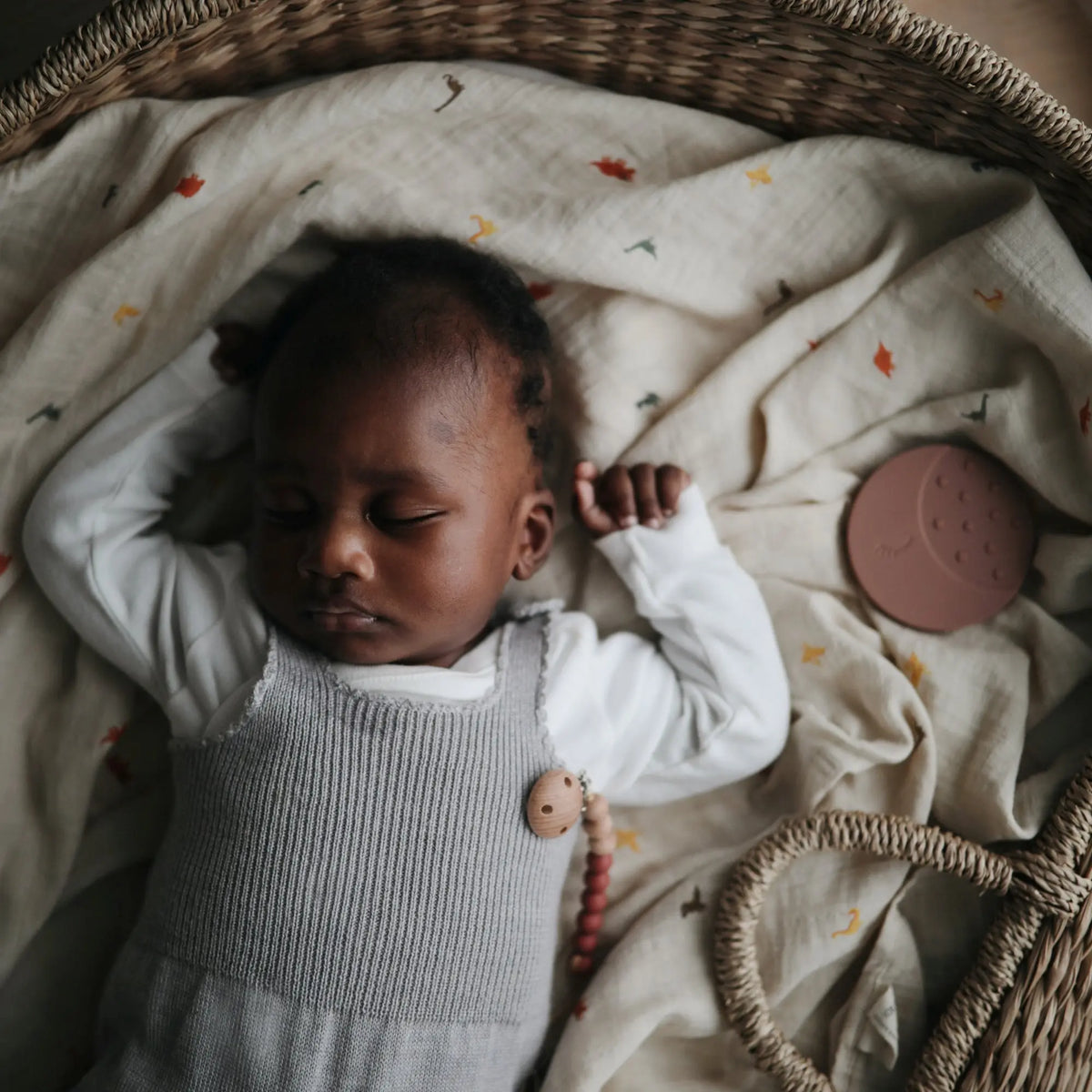 Organic Cotton Muslin Swaddle Blanket | Swaddle | The Baby Penguin