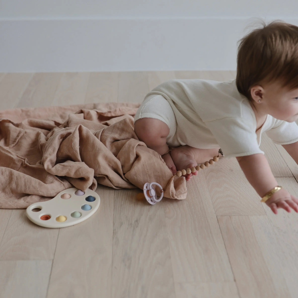 Organic Cotton Muslin Swaddle Blanket | Swaddle | The Baby Penguin