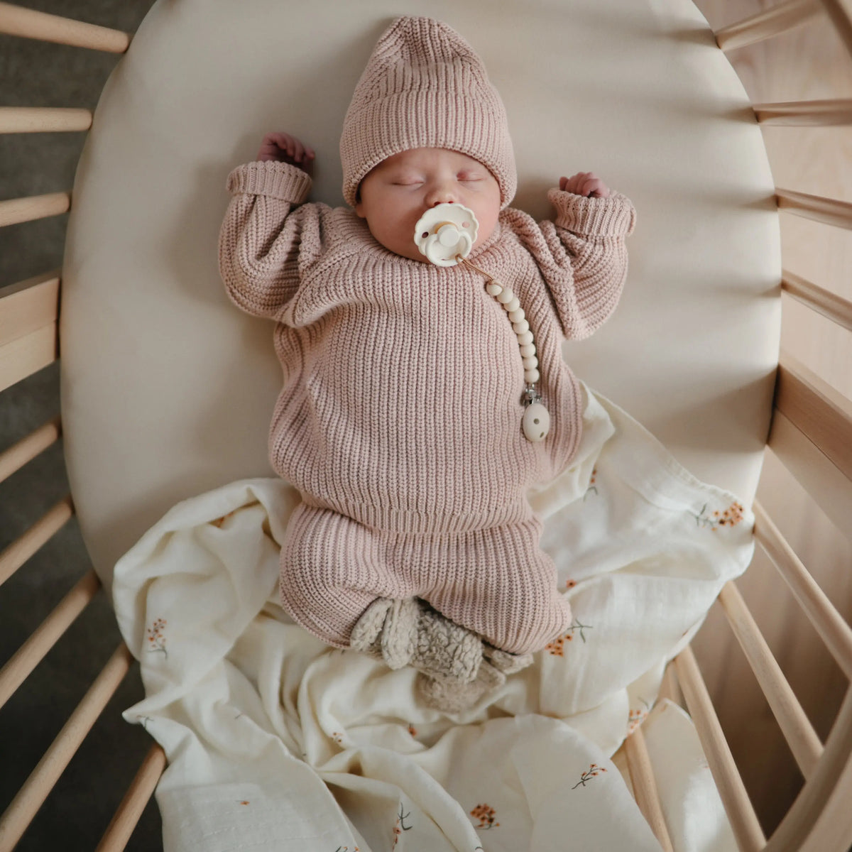 Organic Cotton Muslin Swaddle Blanket | Swaddle | The Baby Penguin