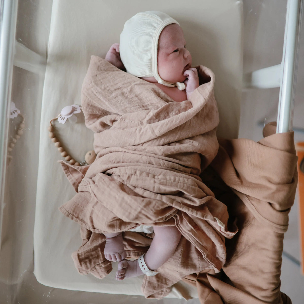 Organic Cotton Muslin Swaddle Blanket | Swaddle | The Baby Penguin